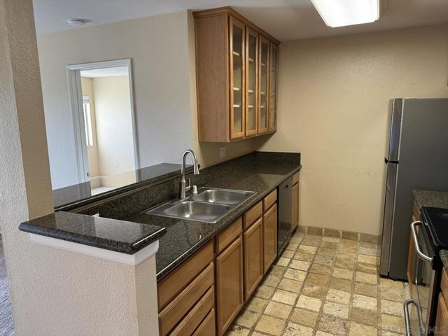 7130 Shoreline Dr 1211, San Diego, CA 92122