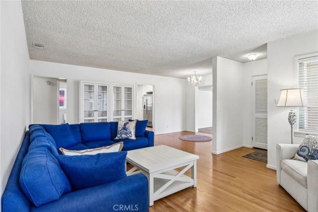 4593 Gardena, Riverside, CA 92506