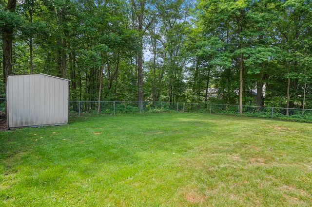 2 Hingham Road, Worcester, MA 01606