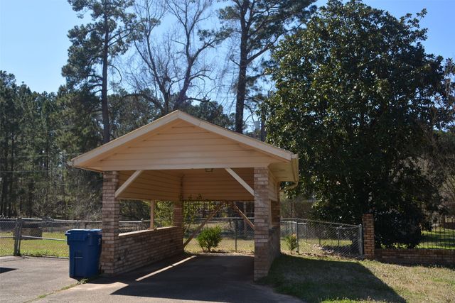 4130 Waller Drive, Shreveport, LA 71119