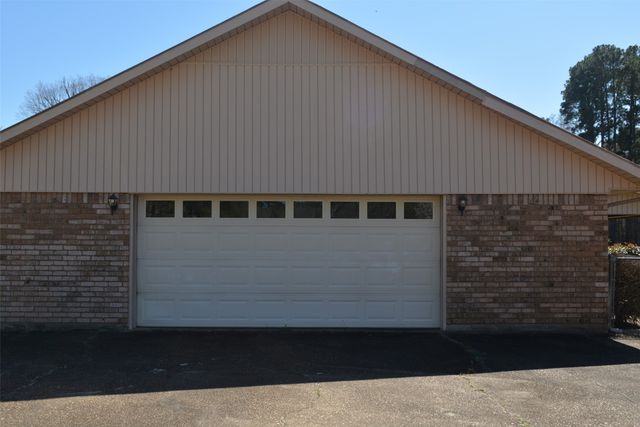 4130 Waller Drive, Shreveport, LA 71119