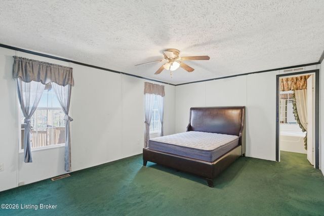 320 Johnnie Pack Rd, Brandenburg, KY 40108