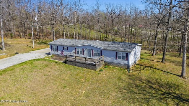 320 Johnnie Pack Rd, Brandenburg, KY 40108