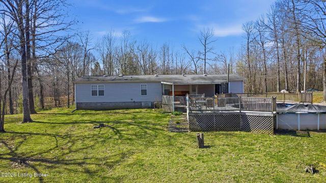 320 Johnnie Pack Rd, Brandenburg, KY 40108