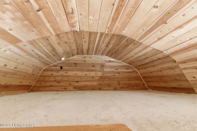 320 Johnnie Pack Rd, Brandenburg, KY 40108