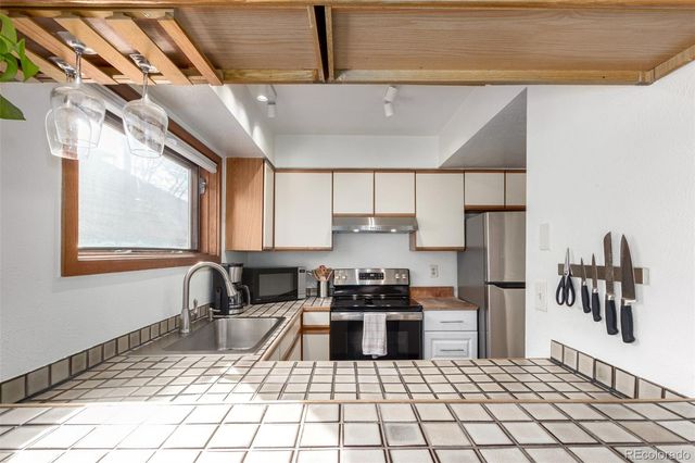 704 N Pearl Street 210, Denver, CO 80203