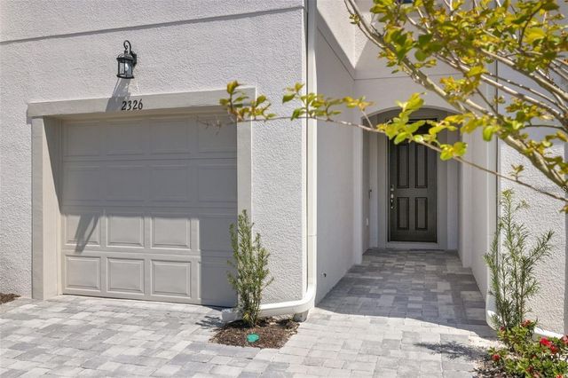 2326 SUMMERLIT STREET, Lutz, FL 33559
