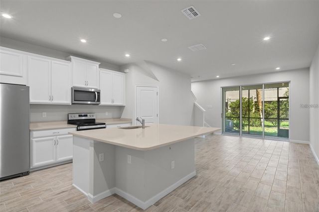 2326 SUMMERLIT STREET, Lutz, FL 33559