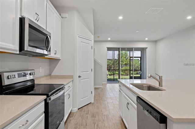 2326 SUMMERLIT STREET, Lutz, FL 33559