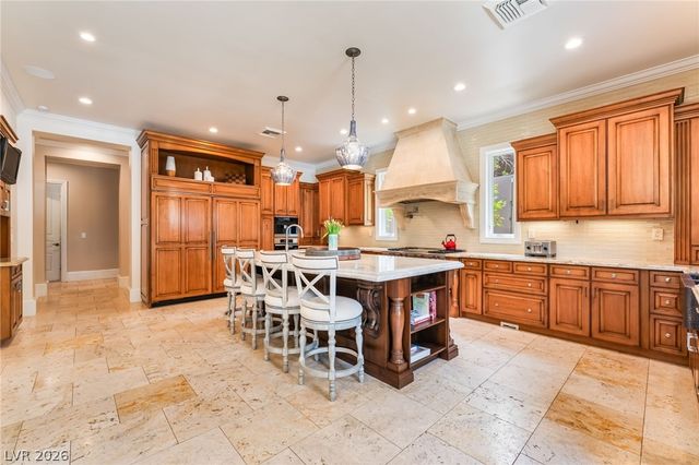 9302 Canyon Classic Drive, Las Vegas, NV 89144