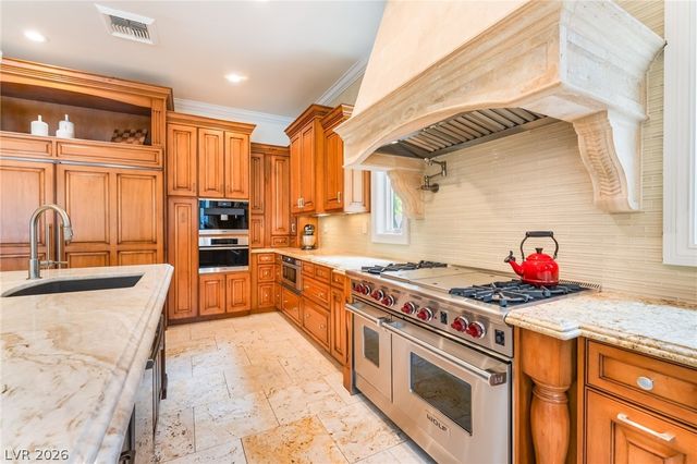 9302 Canyon Classic Drive, Las Vegas, NV 89144