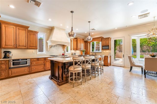 9302 Canyon Classic Drive, Las Vegas, NV 89144