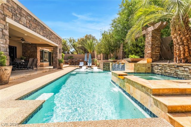 9302 Canyon Classic Drive, Las Vegas, NV 89144