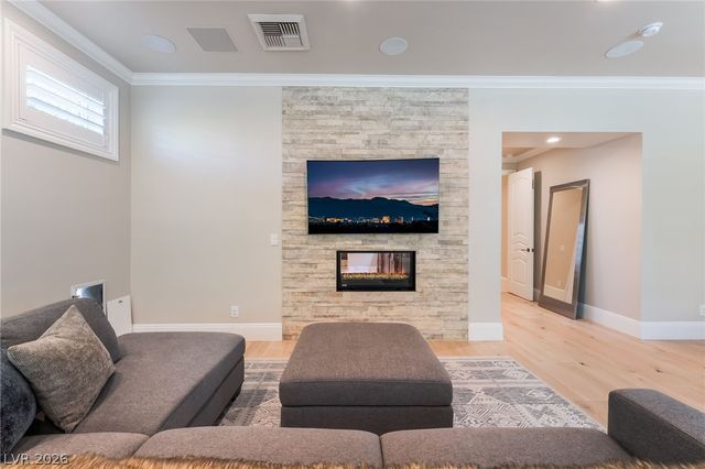 9302 Canyon Classic Drive, Las Vegas, NV 89144