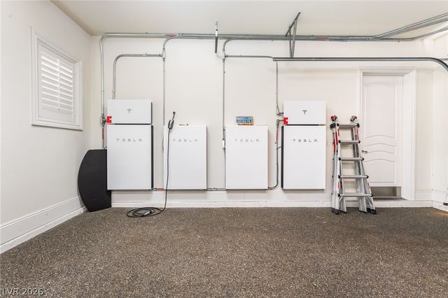9302 Canyon Classic Drive, Las Vegas, NV 89144