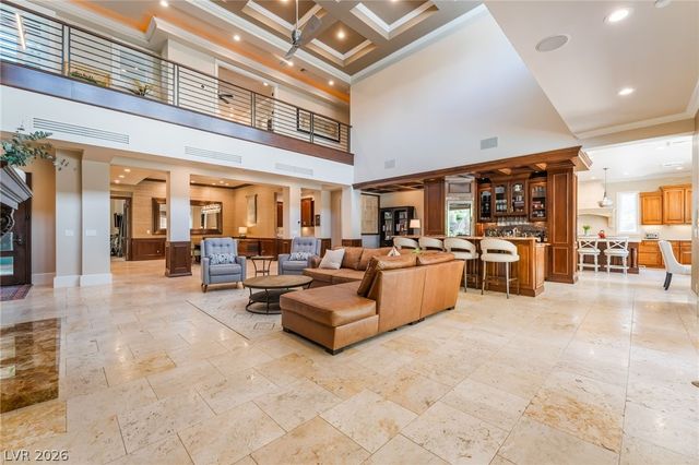9302 Canyon Classic Drive, Las Vegas, NV 89144