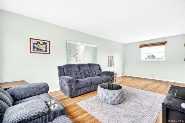 959 Hartsdale Road, White Plains, NY 10607