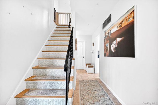 959 Hartsdale Road, White Plains, NY 10607