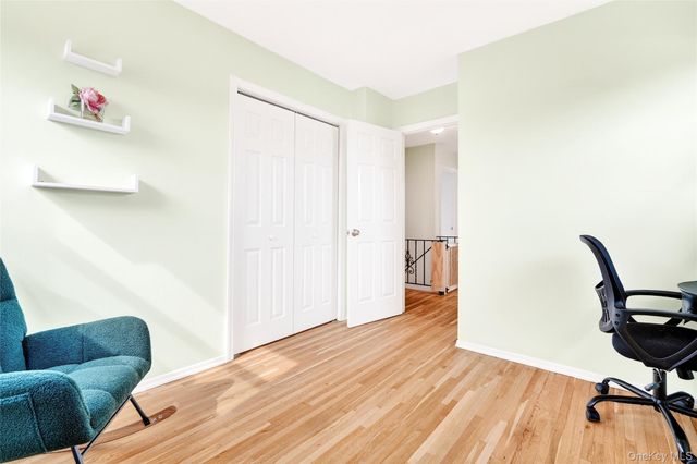 959 Hartsdale Road, White Plains, NY 10607