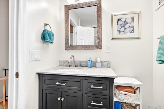 959 Hartsdale Road, White Plains, NY 10607