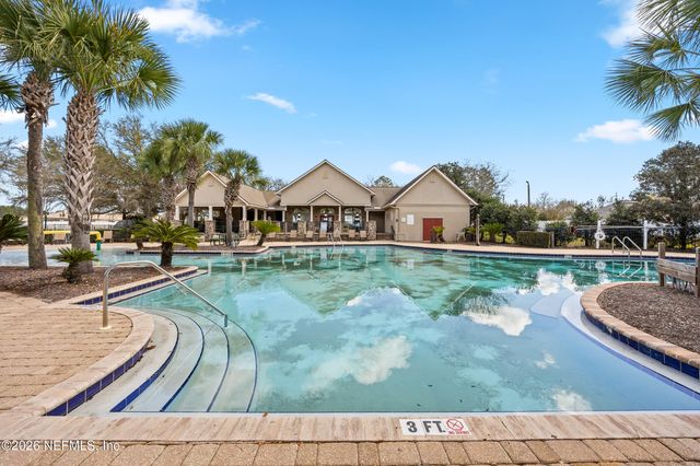 3808 FALCON CREST Drive, Green Cove Springs, FL 32043