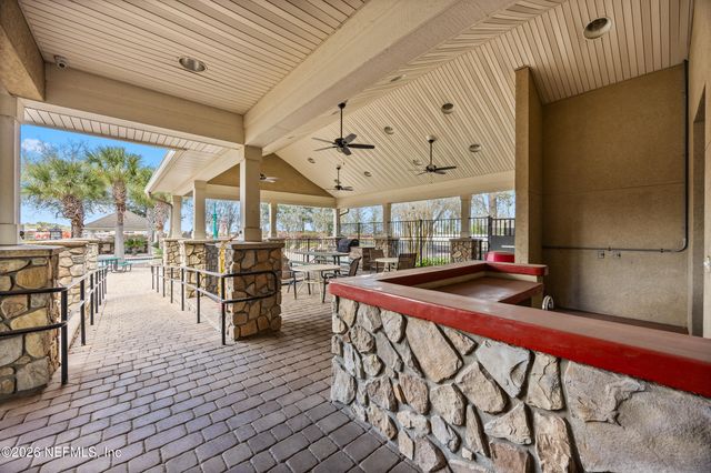 3808 FALCON CREST Drive, Green Cove Springs, FL 32043