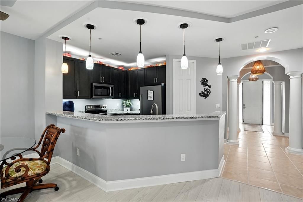 15256 Riverbend BLVD 105, NORTH FORT MYERS, FL 33917 — photo 3