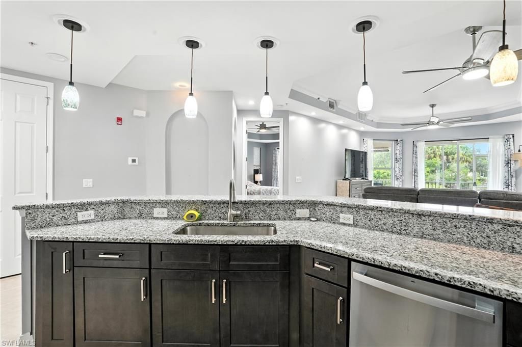 15256 Riverbend BLVD 105, NORTH FORT MYERS, FL 33917 — photo 4