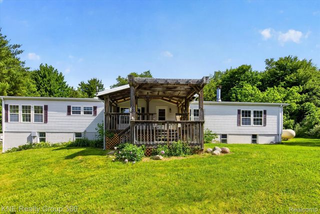 4884 Piersonville Road, Marathon Township, MI 48421