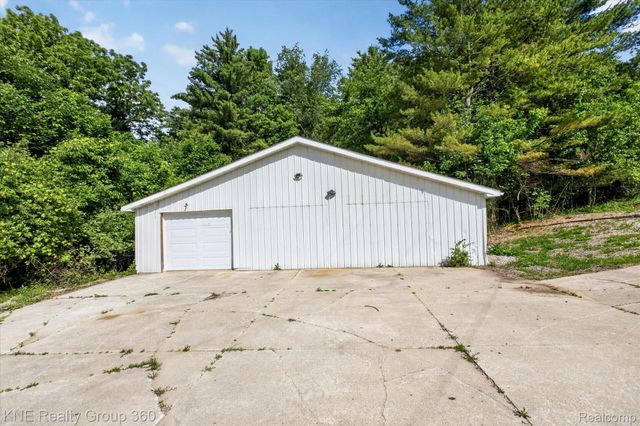 4884 Piersonville Road, Marathon Township, MI 48421