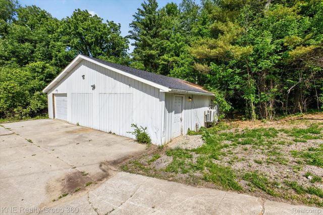4884 Piersonville Road, Marathon Township, MI 48421
