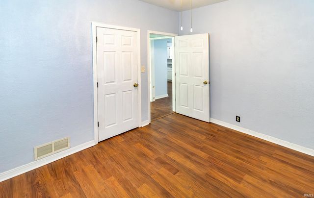 1140 Covert Avenue, Evansville, IN 47714