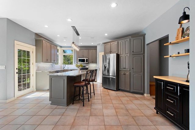 2851 GENTLE HILLS COURT, De Pere, WI 54115