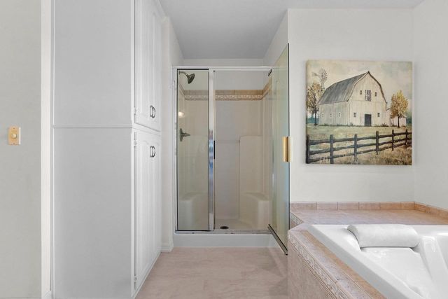 2851 GENTLE HILLS COURT, De Pere, WI 54115