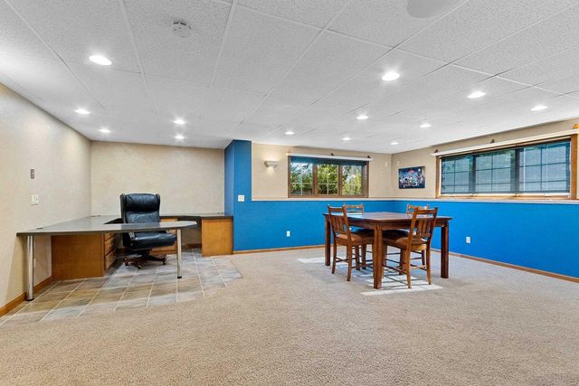 2851 GENTLE HILLS COURT, De Pere, WI 54115