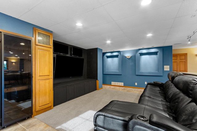 2851 GENTLE HILLS COURT, De Pere, WI 54115