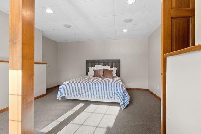 2851 GENTLE HILLS COURT, De Pere, WI 54115