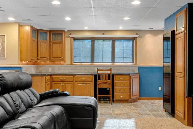 2851 GENTLE HILLS COURT, De Pere, WI 54115