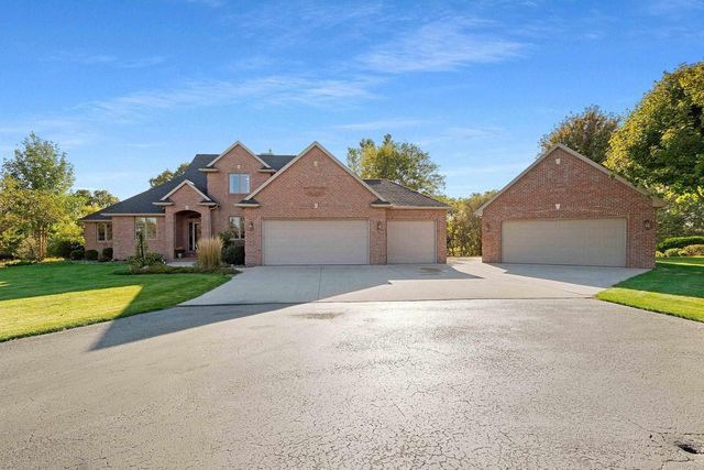 2851 GENTLE HILLS COURT, De Pere, WI 54115