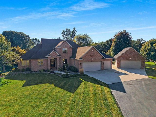 2851 GENTLE HILLS COURT, De Pere, WI 54115