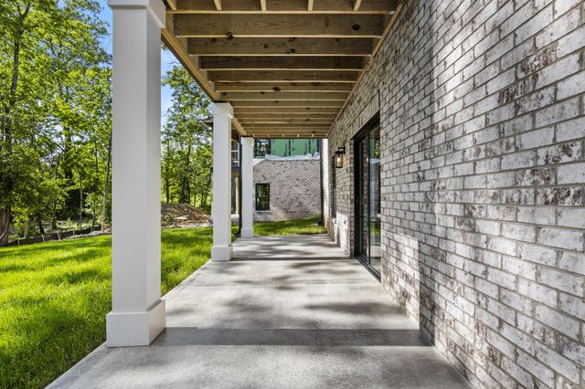 3521 Harper Woods Lane, Lexington, KY 40515