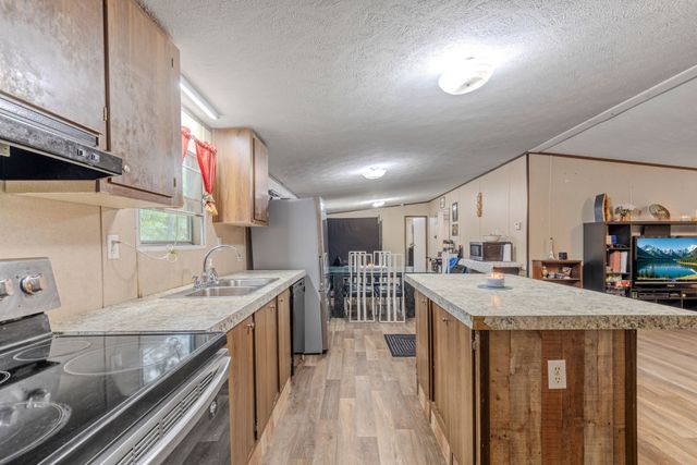 1478 Shawnee Circle, Hawk Cove, TX 75474