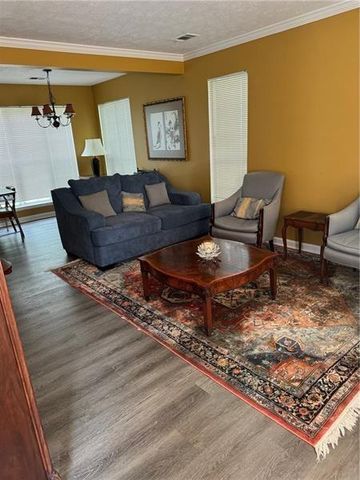 2578 Shadowbrook Drive, Decatur, GA 30034