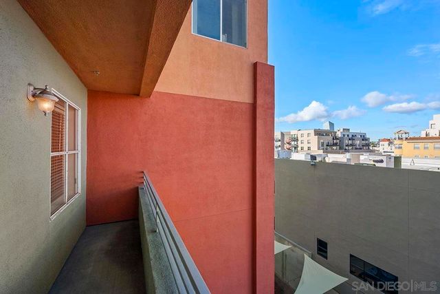 1501 India Street 508, San Diego, CA 92101