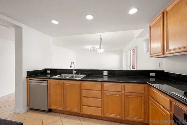 1501 India Street 508, San Diego, CA 92101