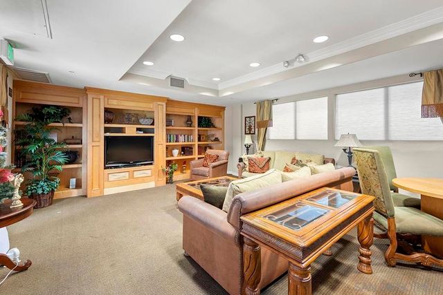 1501 India Street 508, San Diego, CA 92101