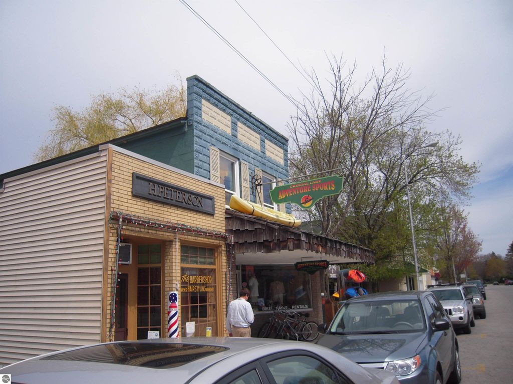 Image 27 of property listing at 0000 Deer Ridge Trail, Beulah, MI 49617