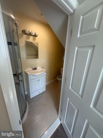 116 ROBERTSON AVE, Morrisville, PA 19067
