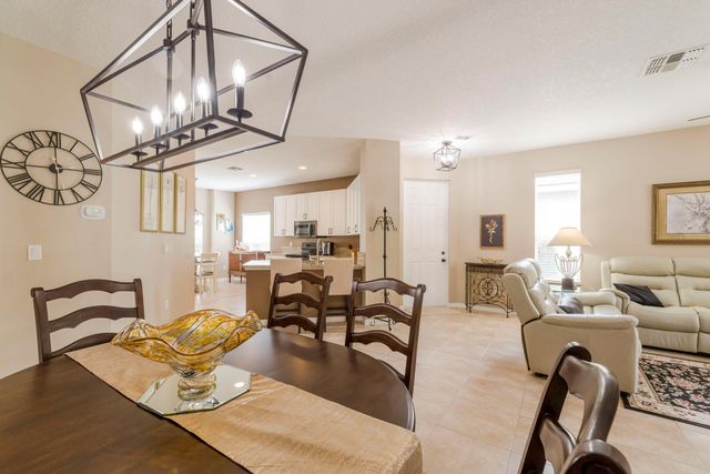 9570 SW Flowermound Circle, Port St Lucie, FL 34987