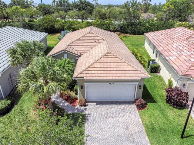 9570 SW Flowermound Circle, Port St Lucie, FL 34987